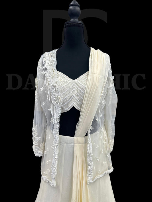 Off-White Lenga Style Dress With A Jacket